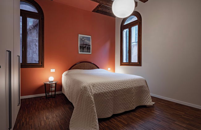 Ca' Vida Apartments - Photo 3