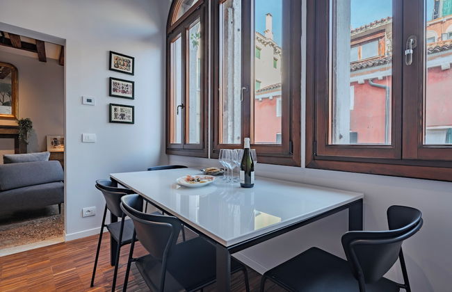 Ca' Vida Apartments - Photo 41