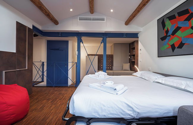 Ca' Vida Apartments - Photo 27