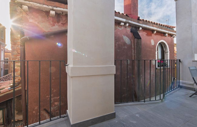 Ca' Vida Apartments - Photo 74