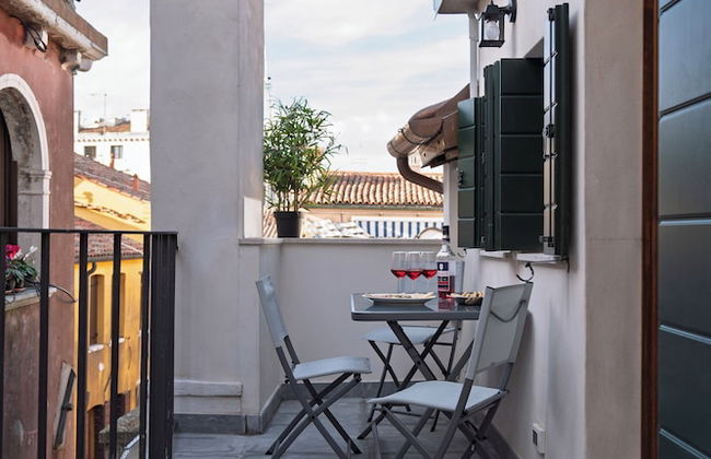 Ca' Vida Apartments - Photo 76