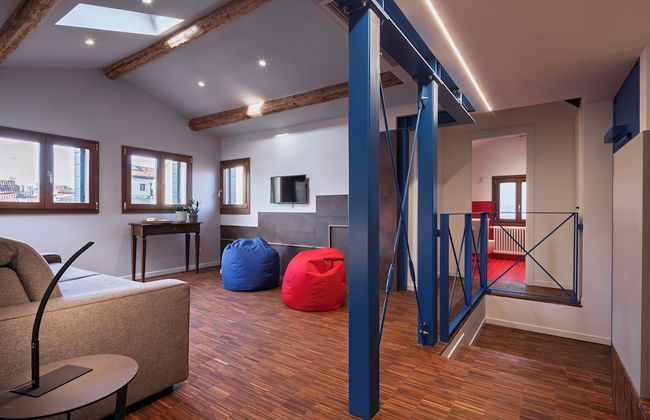 Ca' Vida Apartments - Photo 36