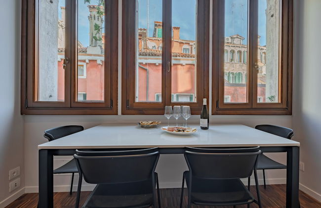 Ca' Vida Apartments - Photo 39