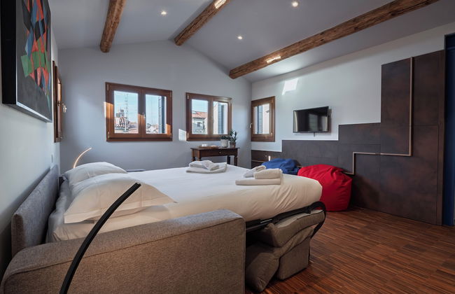 Ca' Vida Apartments - Photo 23