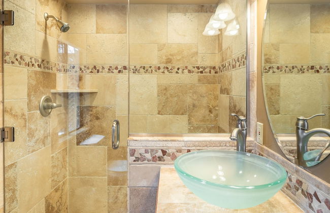 Frosted Shore by Avantstay Luxury Lake Views - Photo 36