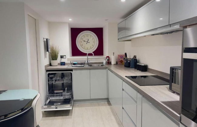 Spacious1br-6guests-walktoshops-fastwifi - Foto 10