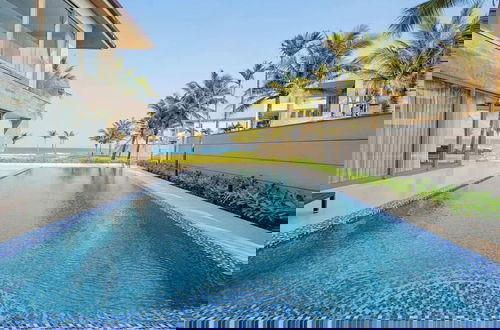 Foto 19 - Oceanfront Elegance: 7-br Villa in Luxury Resort