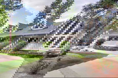 Foto 1 - Lakefront Estate with Views and Hot tub