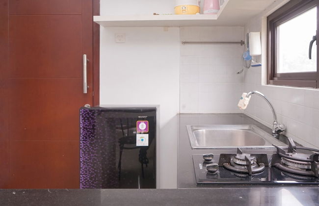 Comfy And Minimalist 2Br At Asatti Apartment - Foto 8