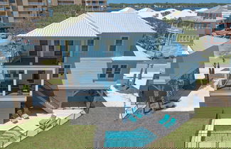 Foto 1 - Azure Horizon Beachfront Charm in Gulf Shores