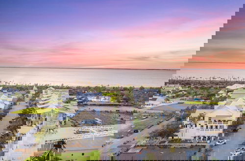 Foto 6 - Sunset Shores Modern Oasis by the Sea