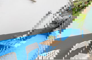 Foto 17 - Alcamo Pool House Red