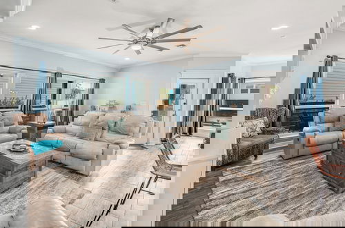Photo 20 - Sunrise Paradise - Pet Friendly! Community Pool!