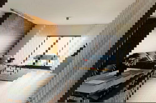 Foto 2 - Modern Flat Near Lisbon With Garage