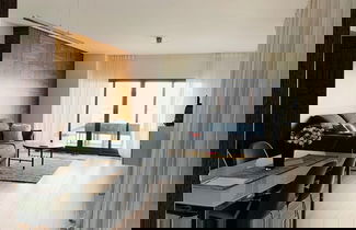Foto 2 - Modern Flat Near Lisbon With Garage