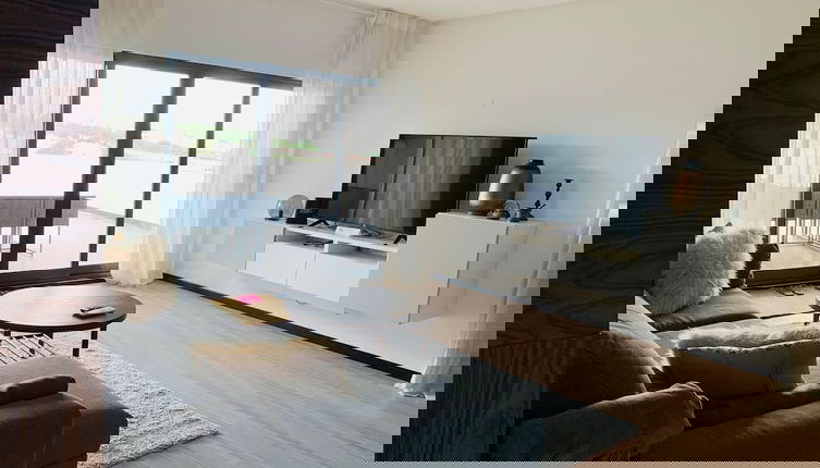 Foto 1 - Modern Flat Near Lisbon With Garage