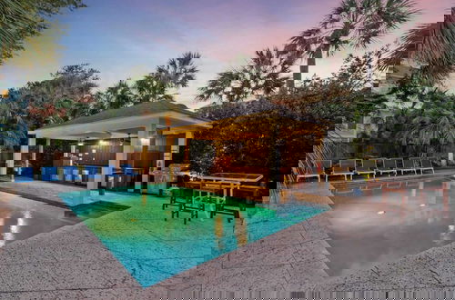 Foto 43 - Private Pool, Putting Green & Steps to Isle of Palms Beach Paradise on Palm