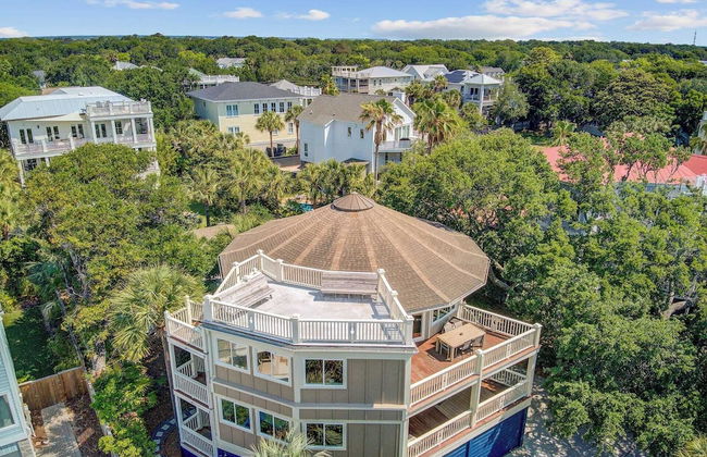 Private Pool, Putting Green & Steps to Isle of Palms Beach Paradise on Palm - Foto 59