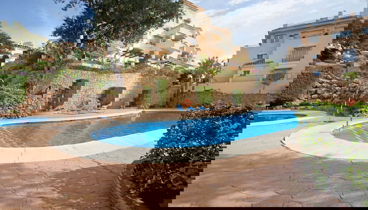 Foto 1 - Charming Apartment With Pool