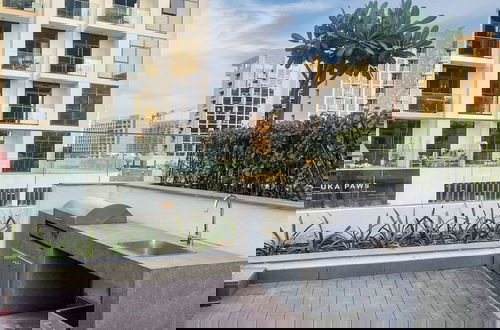 Foto 13 - Elite LUX Holiday Homes - Upscale Studio in Azizi Riviera Prime Location Dubai