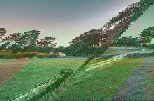 Photo 30 - Country House Retreat