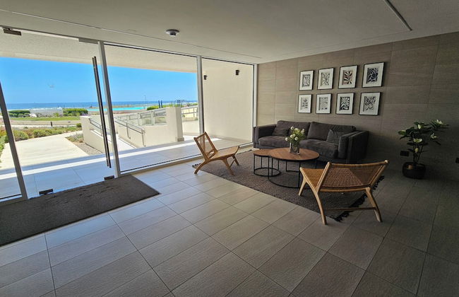 Oceana Suites Laguna del Mar - Photo 1