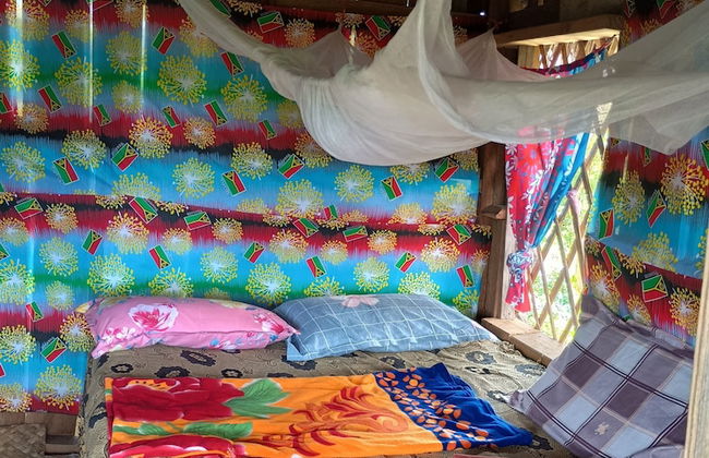 Glowing view tree house and Bangalow - Photo 3