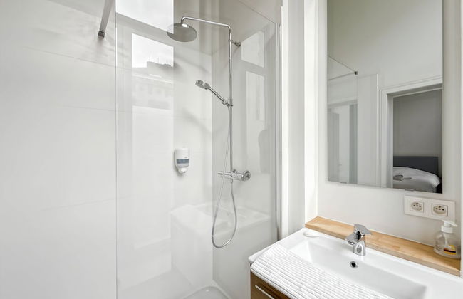 Self Check in Ixelles Apartment Retreat in the Heart of Brussels - Foto 7