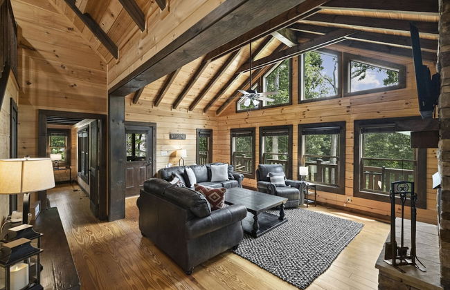 Bankhead Lodge by Avantstay Waterfront Log Cabin - Photo 22
