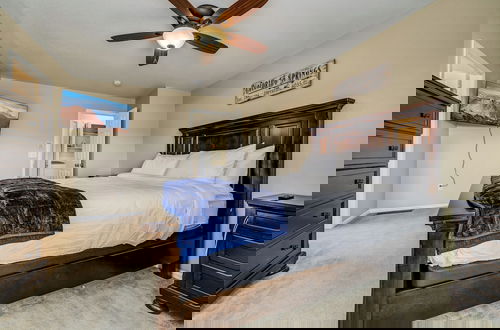 Photo 2 - Quartz Castle