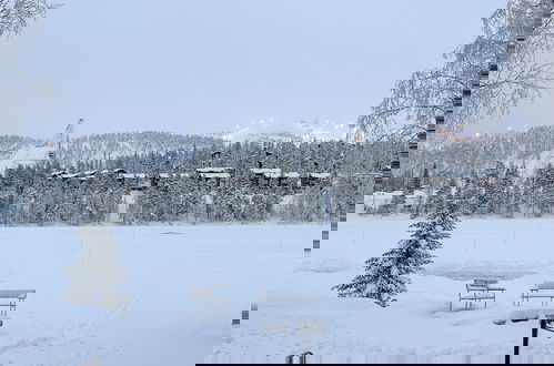 Photo 45 - Lomakivakka