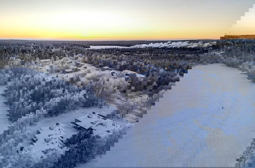 Photo 46 - Lomakivakka