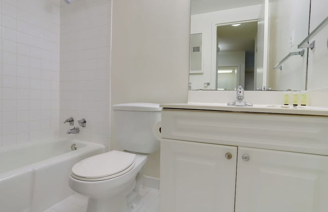 Airport Proximity- Apt in Crystal City - Foto 28