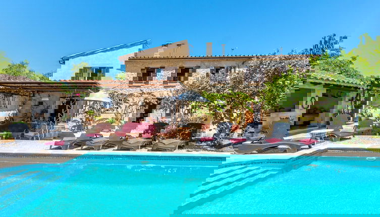 Foto 1 - Traditional Charm With Private Pool