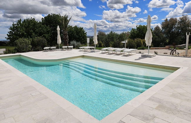 Manor in Marche With Pool & Near Adriatic Beaches - Foto 1