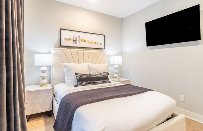 Monty by Avantstay 4bdr 4BA Balcony w Outdoor Seating 5mins to DT - Foto 22