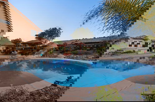 Foto 32 - Chardonnay Charm by Avantstay Luxe Group Retreat w Pool Mins to Wineries