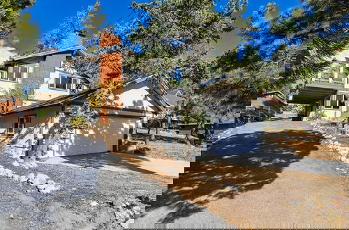 Foto 1 - Lakeside in Bearadise by Avantstay Gorgeous Mountain Cabin in Boulder Bay