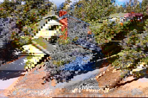 Foto 40 - Lakeside in Bearadise by Avantstay Gorgeous Mountain Cabin in Boulder Bay