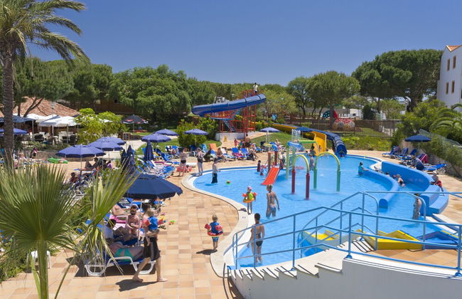 Alfagar Aparthotel - Photo 49