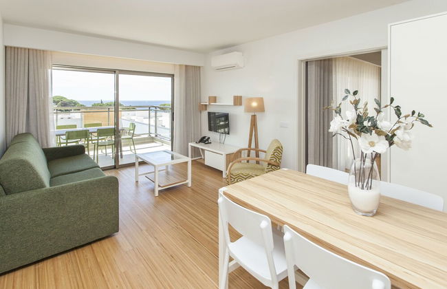 Alfagar Aparthotel - Photo 28