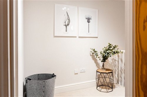 Photo 20 - The Modern Classic - Contemporary & Elegant 3bdr Home