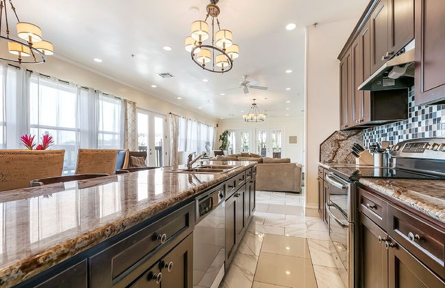 Carondelet Street Modern Suites - Photo 4