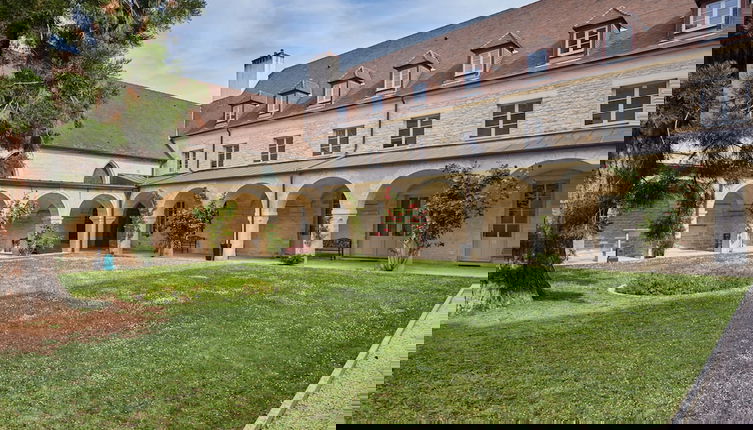 Photo 1 - Appart Hotel Odalys City Dijon Les Cordeliers