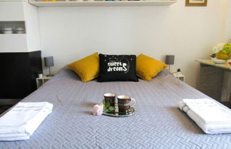 Foto 3 - Cute 1 Bedroom Apartment in La Spezia
