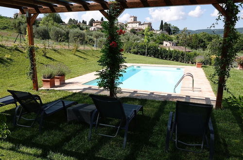 Photo 23 - Luxurious Villa in Vasciano With Private Pool