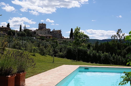 Photo 25 - Luxurious Villa in Vasciano With Private Pool