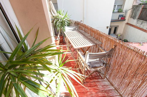 Foto 31 - Comfortable 3BR Apartment Close to Placa Espana and Sants Station