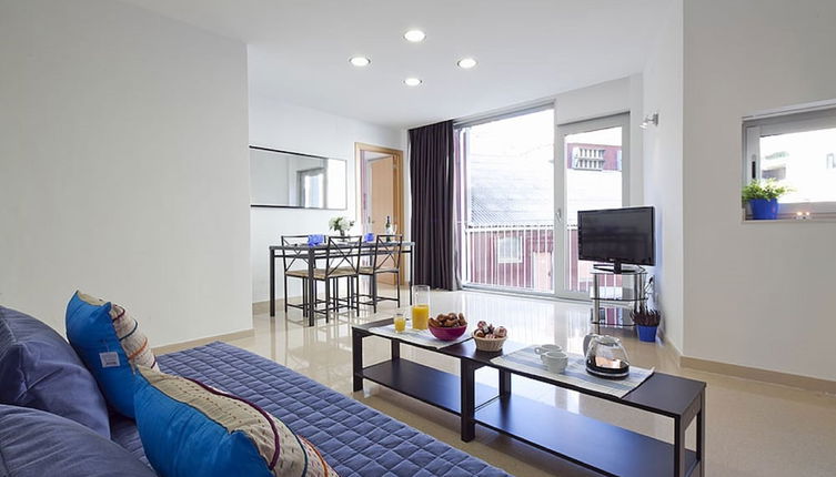 Photo 1 - Charmsuites Nou Rambla