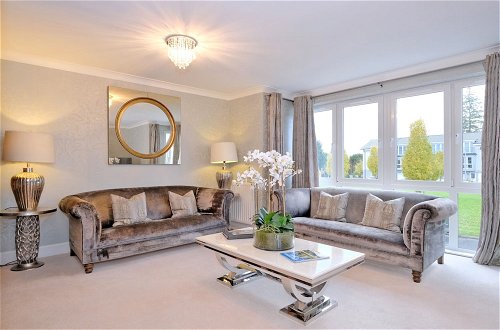 Foto 13 - Bright Family Townhouse With Stunning Views Over Royal Deeside